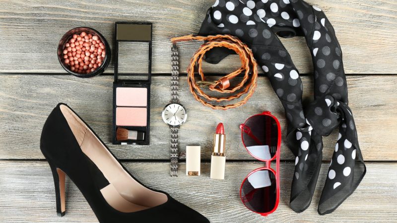 Top 11 Indispensable Women’s Fashion Accessories Of The Modern Girl