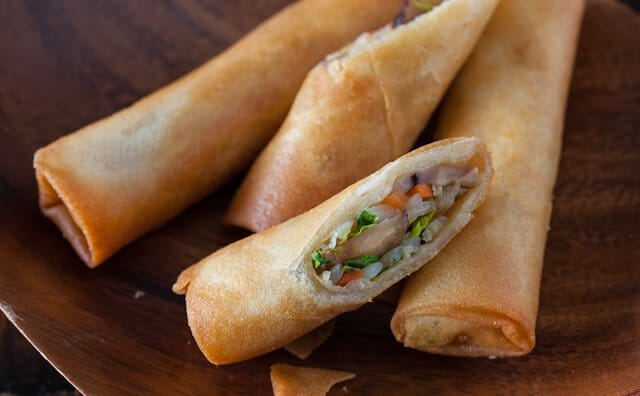 The Difference Between Egg Roll and Spring Roll